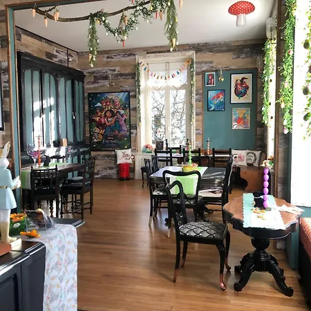 B&B L'ancien Mystic Manoir Dedame 방트롱